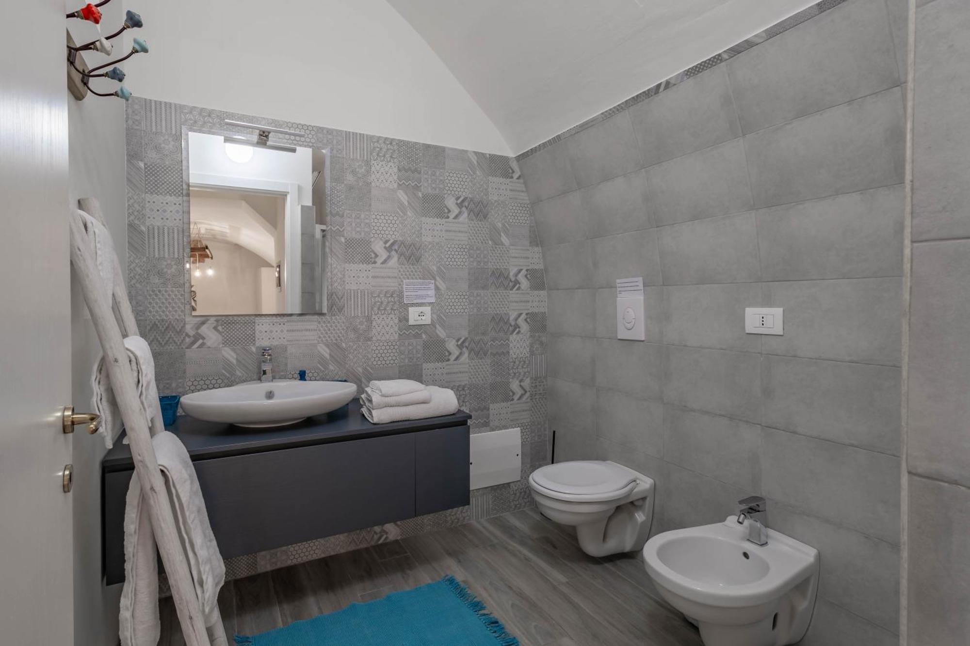 Antiche Mura Apartments"Nido Di Puglia" Monovano Turi Exterior foto