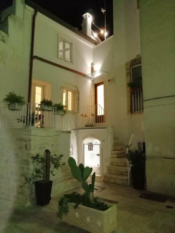 Antiche Mura Apartments"Nido Di Puglia" Monovano Turi Exterior foto